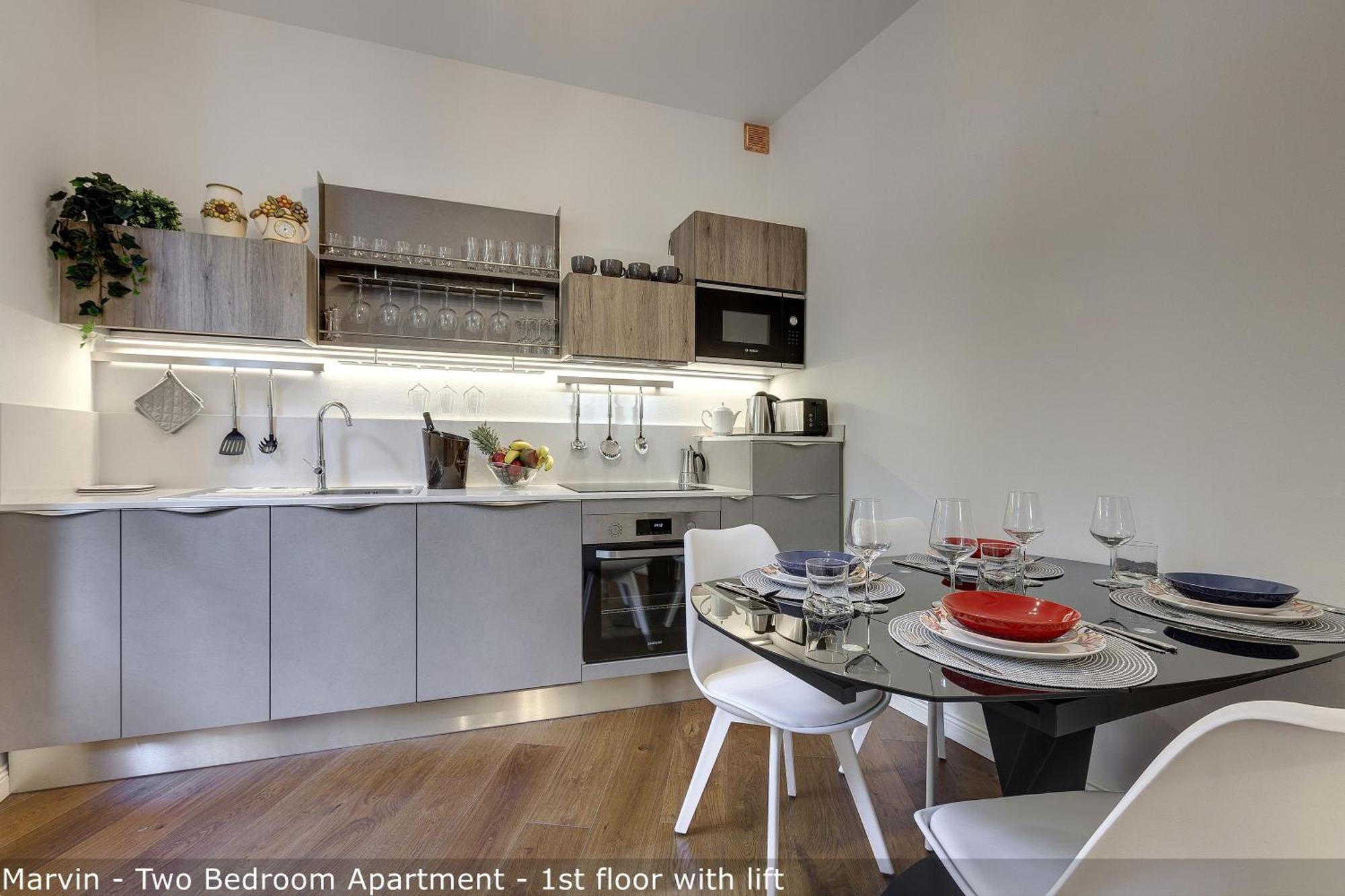 Bonnie - Clyde - Marvin Apartments By Mamo Florenz Exterior foto